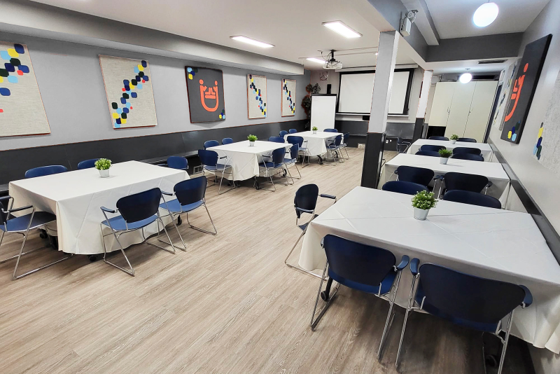 Large Room 5